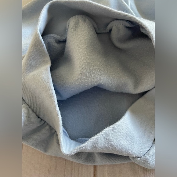 Levi's Laundry Day Cropped Hoodie Sweater Women’s XS Blue Relaxed Fit Skater - Picture 7 of 11